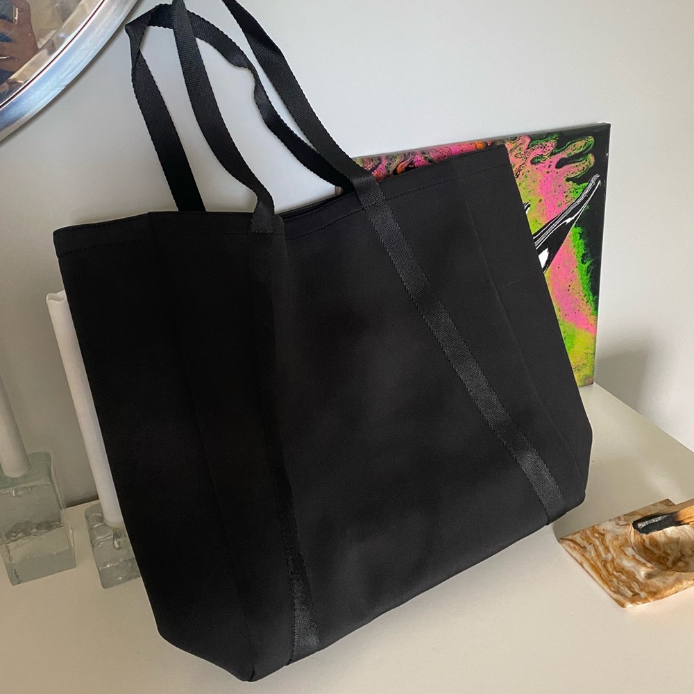 Victorias secret tote - Picture 4 of 4